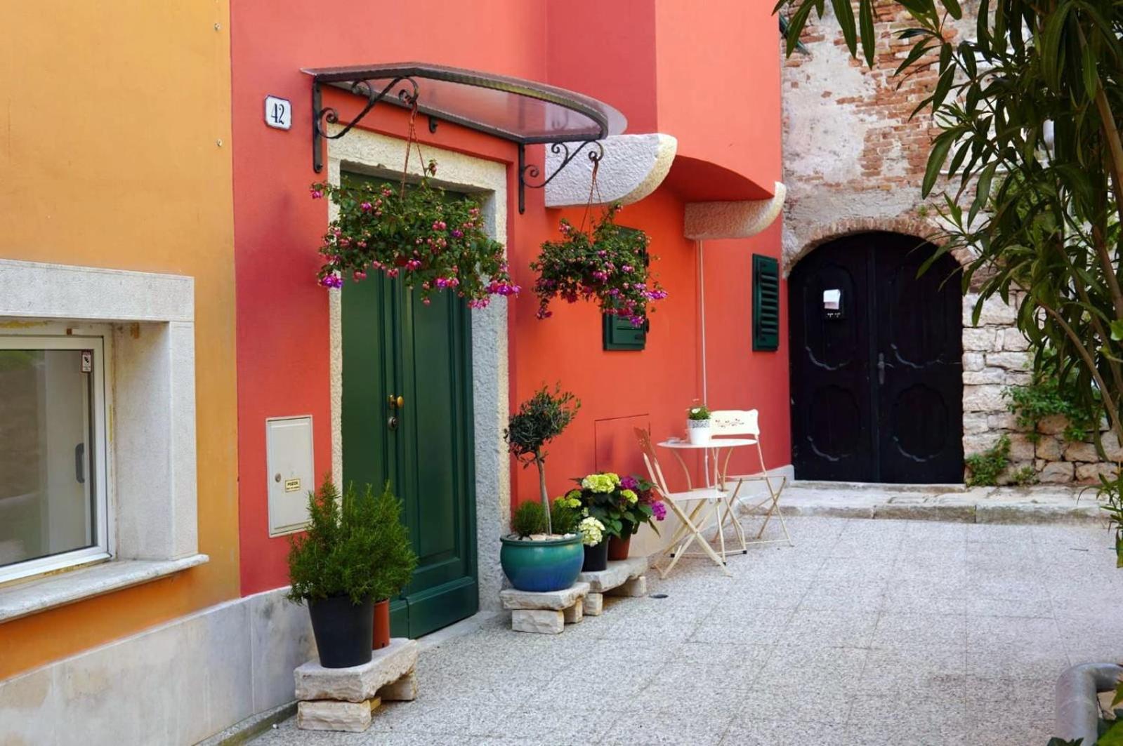 Montalbano Gem - Heritage Studio With Airy Vibes Rovinj Exterior foto